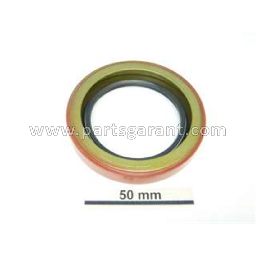 Caterpillar 325D Fan Drive Oil Seal