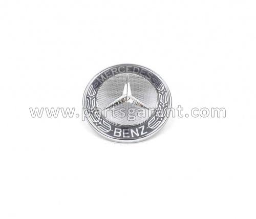 Mercedes-Benz Actros emblem