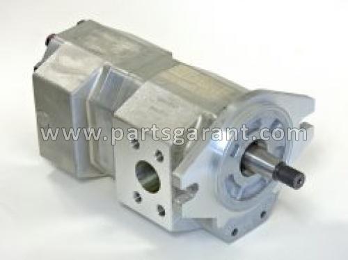 Hydraulic pump 8J4517